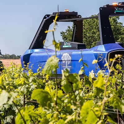 Robot viticole au domaine Bretaudeau